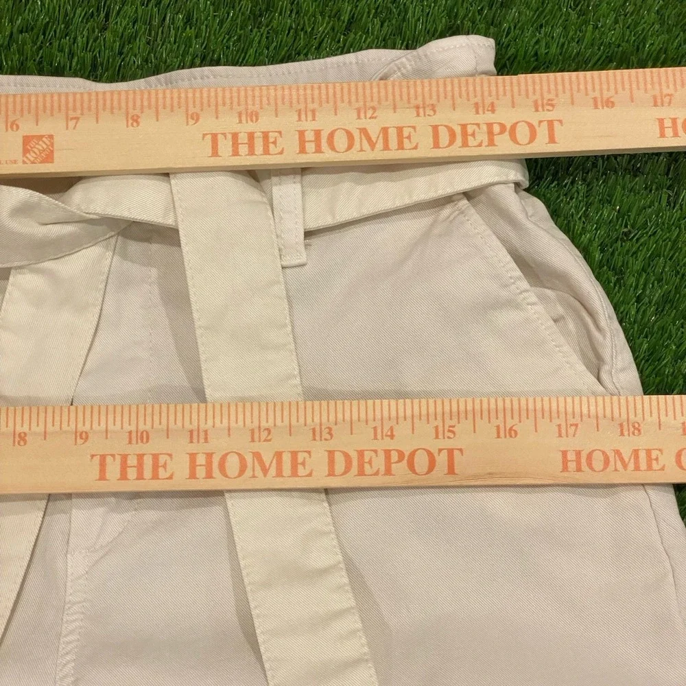 Paige Anessa shorts‎ with Trapunto Tie belt Ivory size 30 women's Boho Prep